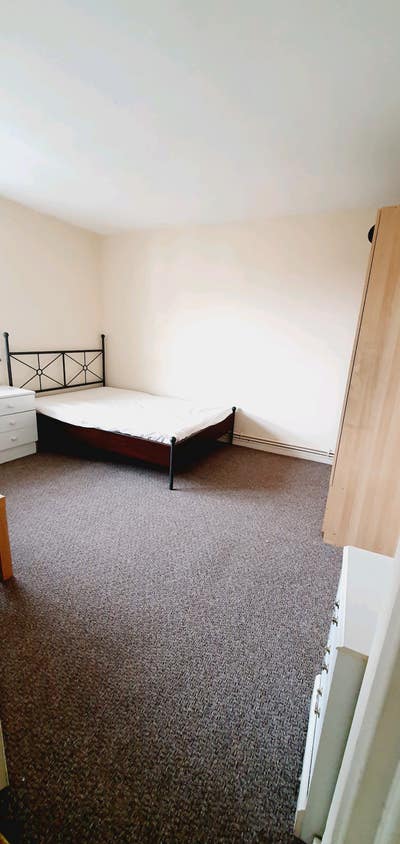 Double room in Southfields SW19 Main Photo
