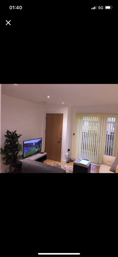 Beautiful Double Room with Own Private Bathroom Main Photo