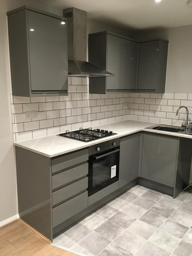 Immaculate flat in an excellent location! Main Photo