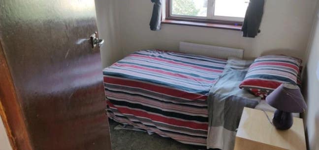 Single Room in Lovely 5 Bedroom House Main Photo