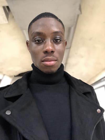 Professional Male seeking a double room Main Photo