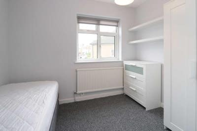 New Malden All Female + Cleaner + Garden Main Photo