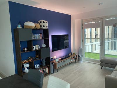 Double room available. 2 mins walk from CT tube Main Photo