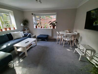 Cozy Double with Bills, Parking & Cleaning Incl Main Photo