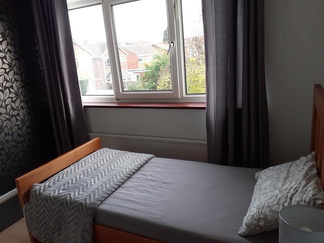 Quiet Room Free WiFi Main Photo