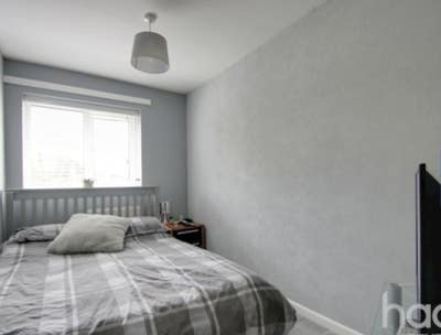 3 amazing double bedrooms Main Photo