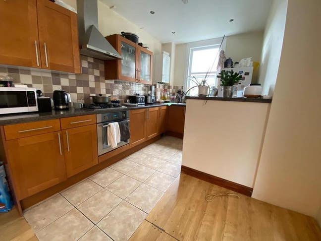 **Double Room - Beautiful Home** Main Photo