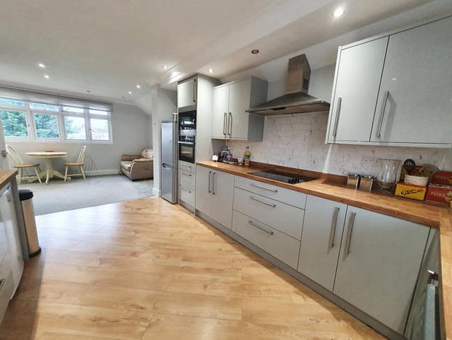 1 Room in Modern 2bed apartment Nr Welling Station Main Photo