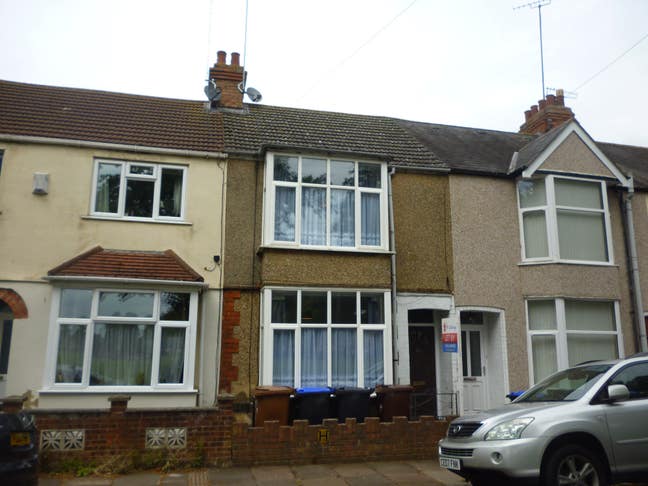 Student Let- 1 Bedroom Available in This 4 Bedroom Main Photo