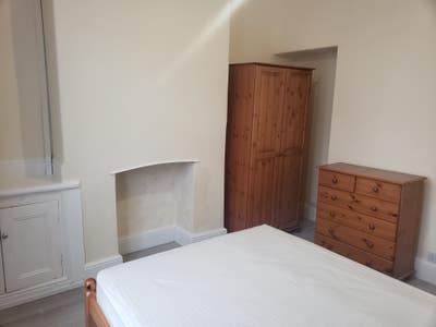 Reduced for Summer! bills included, available now Main Photo