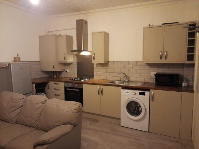 1 bed, close to hospital university  Main Photo