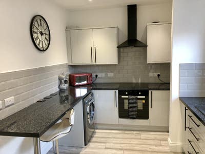 1Min from Pier🩵🌊Seafront Flat💙Tesco Express❤️ Main Photo