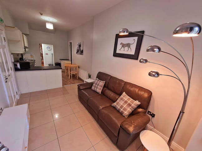 ** Luxury One Bed Apartment off Antrim Rd ** Main Photo