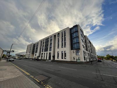 Premium Stylish bedroom in heart of Finnieston Main Photo