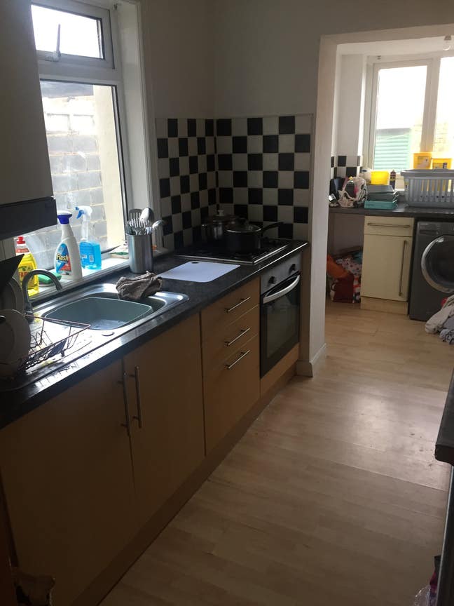 Single room for tidy and quiet lodger Main Photo