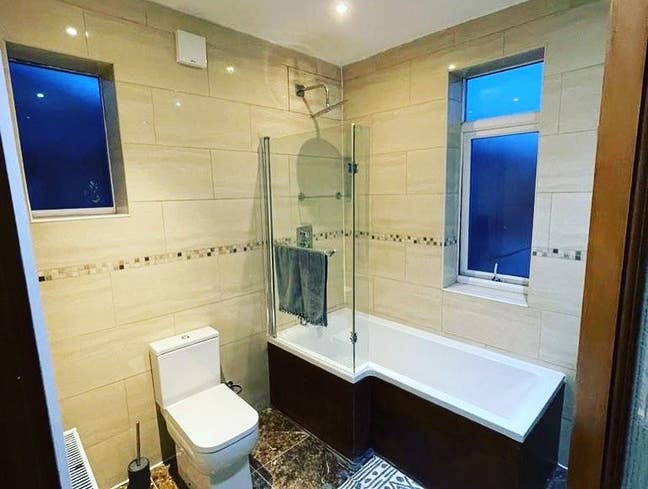 🏡 Amazing 6-Bed House in Baring Road |Bills Incl. Main Photo