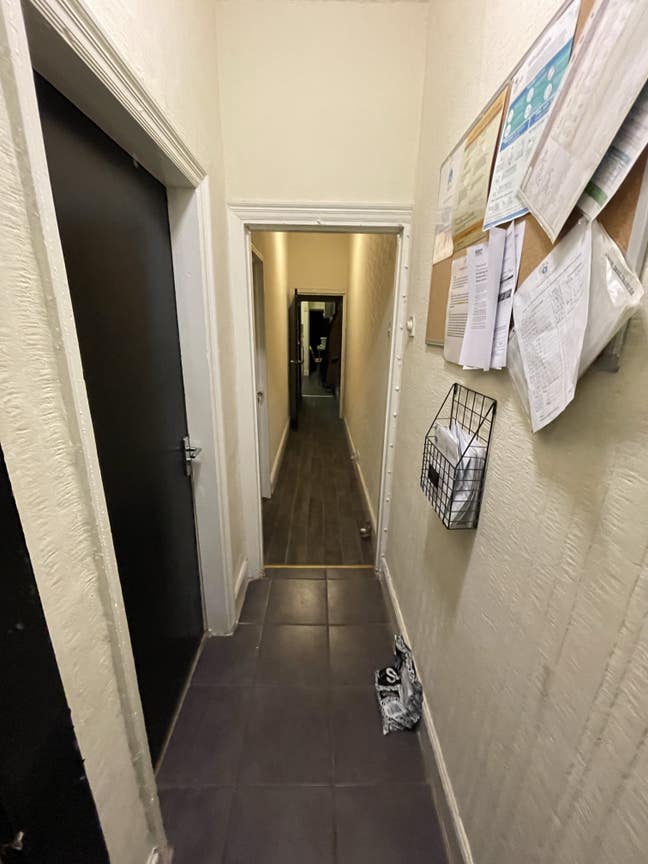 Single Room -  (18Grd) Main Photo