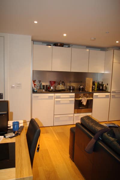 Ensuite: Warm, Bright Double. Bedminster Main Photo