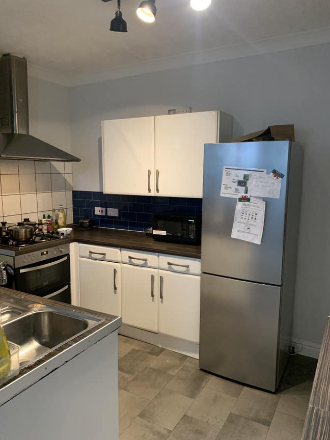 Double Room in professional Home Main Photo