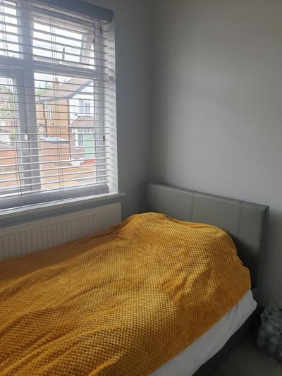 Newly refurbished box room Main Photo