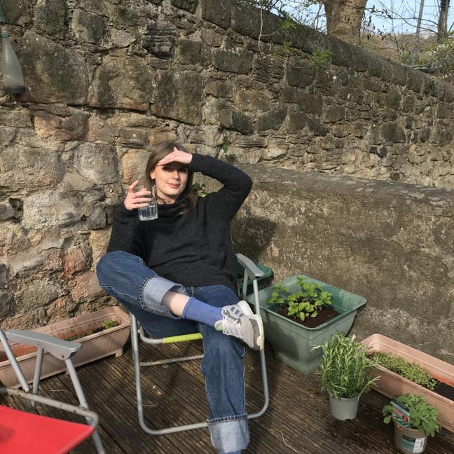 Looking for a small flat share Main Photo