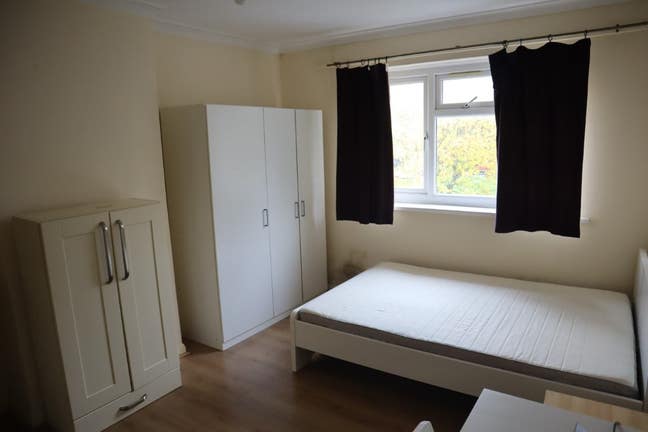 Furnished Double Room- Hounslow Central  Main Photo
