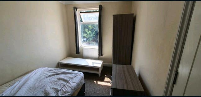 Double Room E11 Ava 1St Dec Main Photo