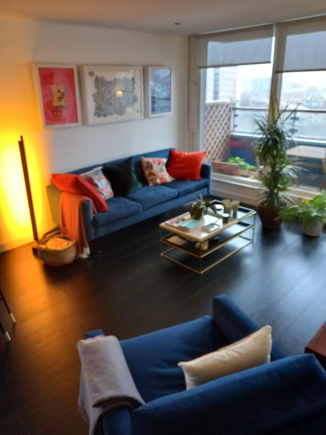 Stylish apartment in East London Main Photo