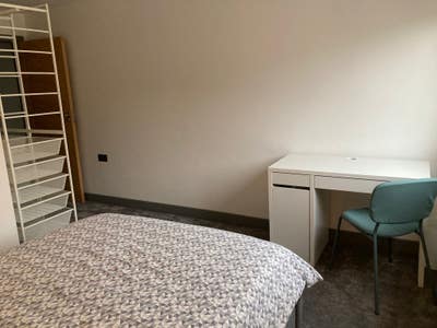 En-suite double room in house in Shoreditch. Main Photo