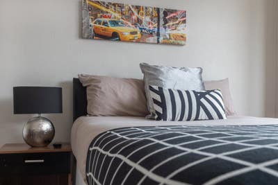 5* Luxury Room with service Accomodation  Main Photo