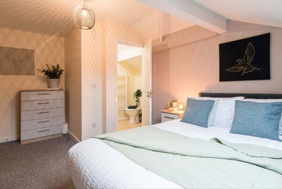 City Centre, Gated Parking Available, All En-Suite Main Photo