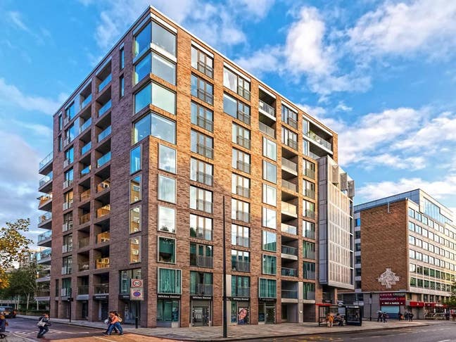 Modern duplex|En-suite|1 min Southwark|Super-King Main Photo