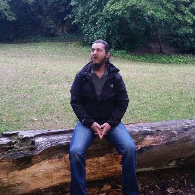 Quiet, keep to myself, respectful Main Photo