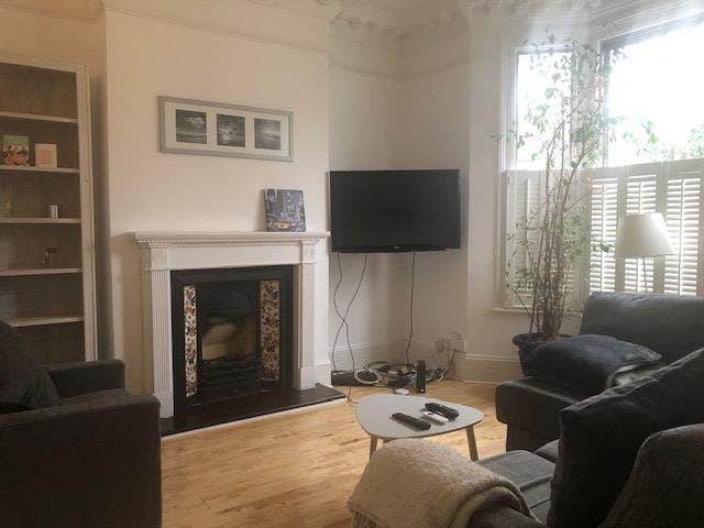 🥑 Lovely Double Room | Homely Clapham Share Main Photo