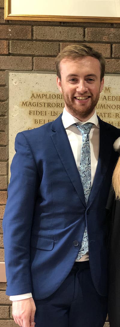 Looking for a new place Main Photo