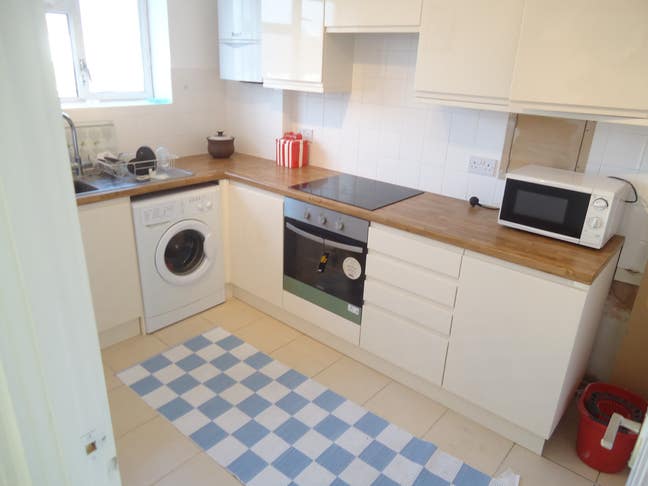 Nice Specious Room for Single All Bills are Inc. Main Photo