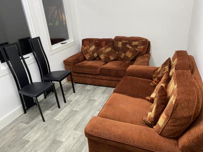 Room to rent Main Photo