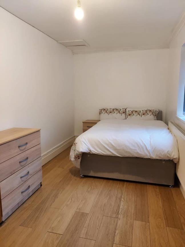 DSS- supported accomodation newly refurbished Main Photo