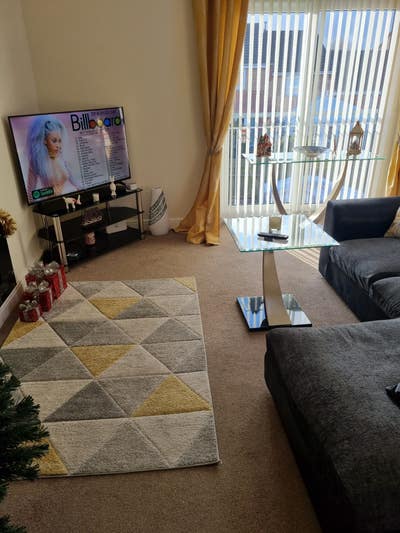 Two bedroom apartment Main Photo