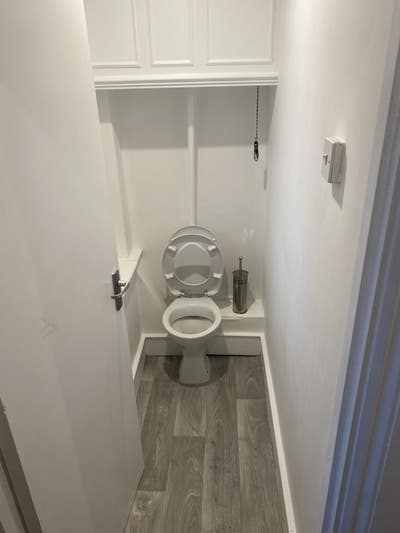 Double room near tower bridge road  Main Photo