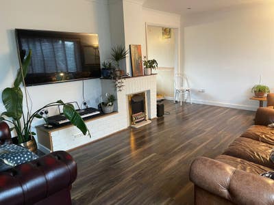 Great Living Space Main Photo