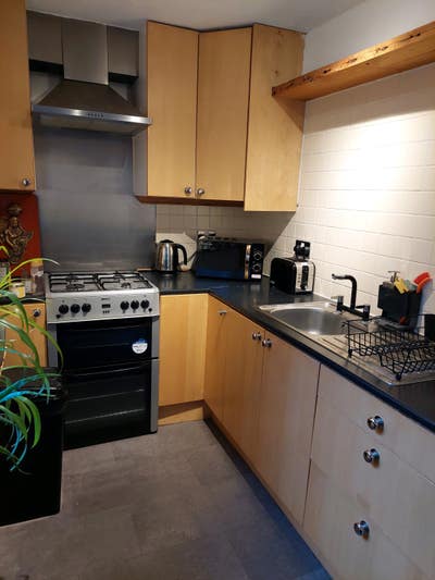 Double room close to town, train & bus stations  Main Photo