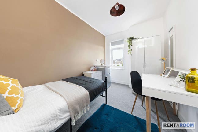 Spacious Ensuite Rooms Now Availble on Arbury Road Main Photo