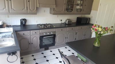 Single room available 5 mins from Langley train st Main Photo