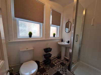🛏️ 2 Double Rooms • No Deposit Option (24Lr) Main Photo