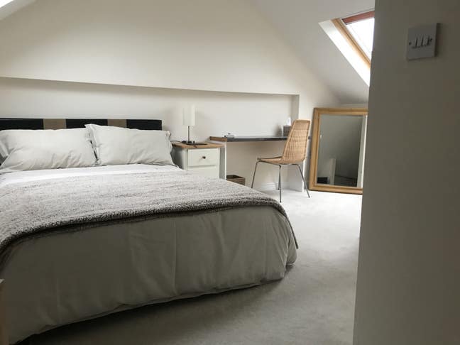 Monday to Friday double en suite room Main Photo