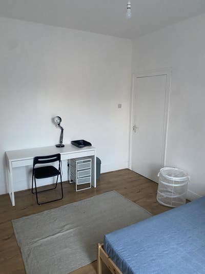 Spacious E5 Clapton property  Main Photo