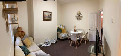 Cosy house. newly furnished  Main Photo