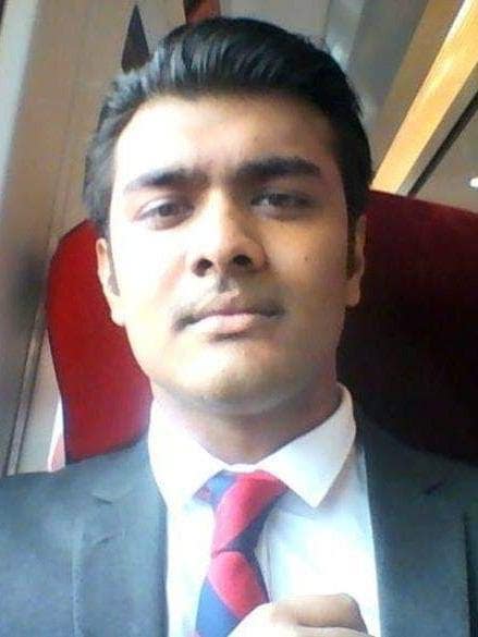 I am a professional male aged 34. I am lookin... Main Photo