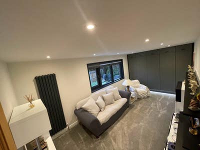 Ensuite Double Room w living area, Fernhurst Main Photo